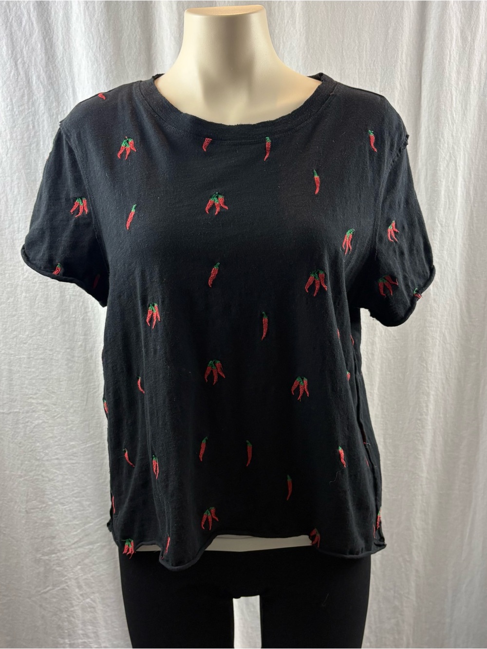 Anthropologie the Caitlin Boxy Tee by Maeve: Embroidered Red Chili Peppers M - Picture 5 of 10